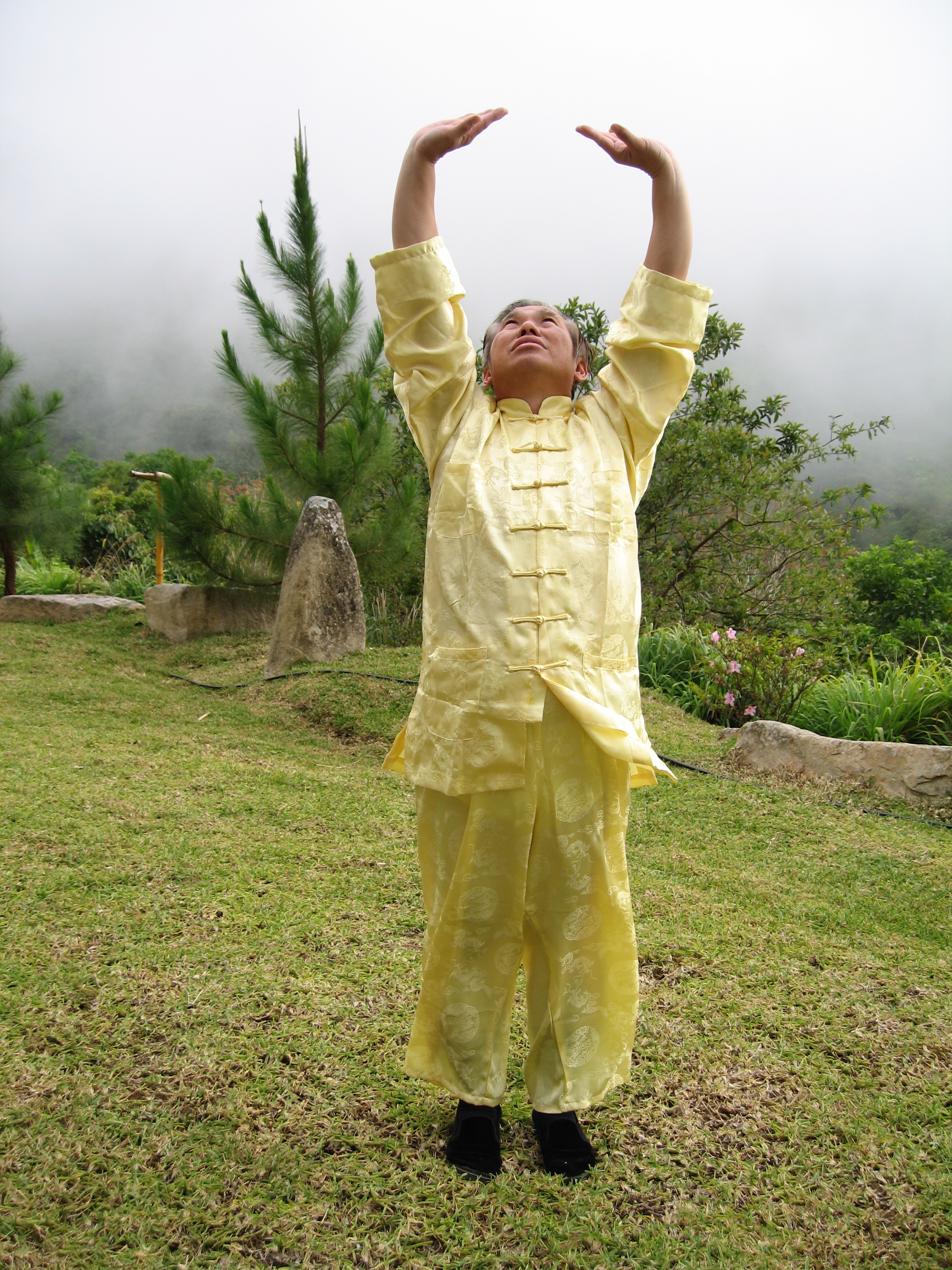 Lifting the Sky